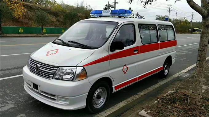 阳山县丰田海狮救护车